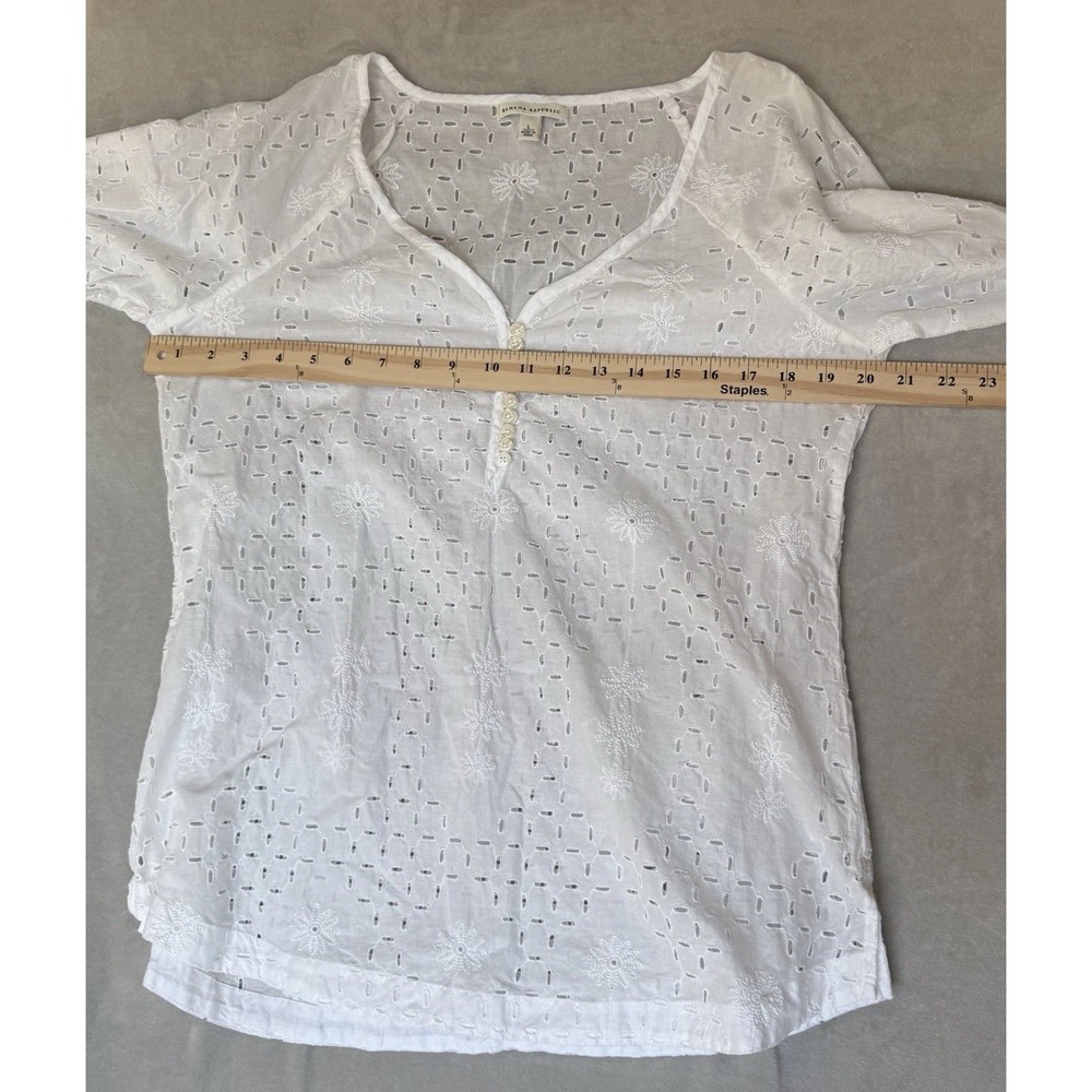 Banana Republic Shirt White Cotton Eyelet Large Dainty Peasant Red Velvet Trim - Picture 4 of 7